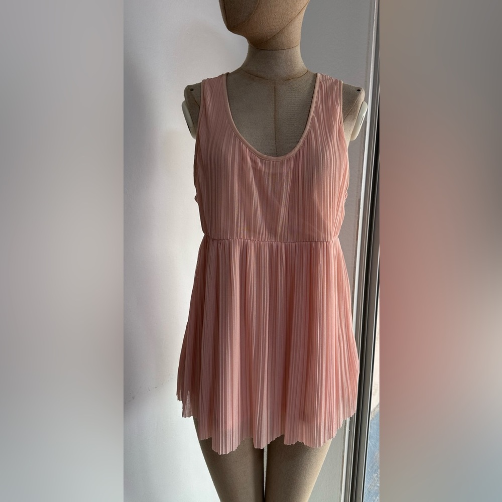 Cute top!